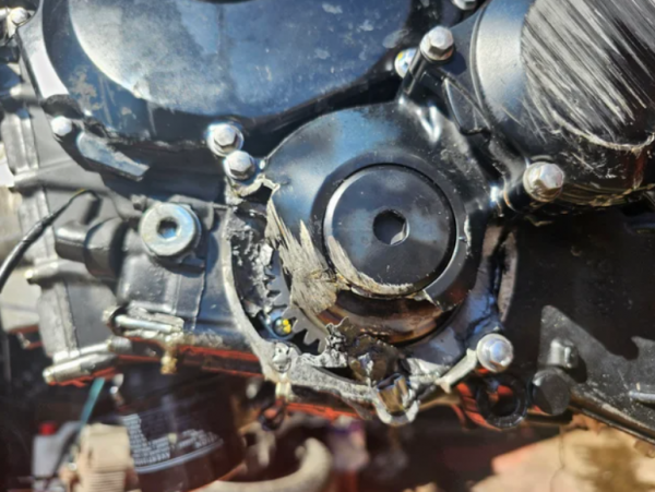 MOTOR SUZUKI GSR 750 - Imagen 2