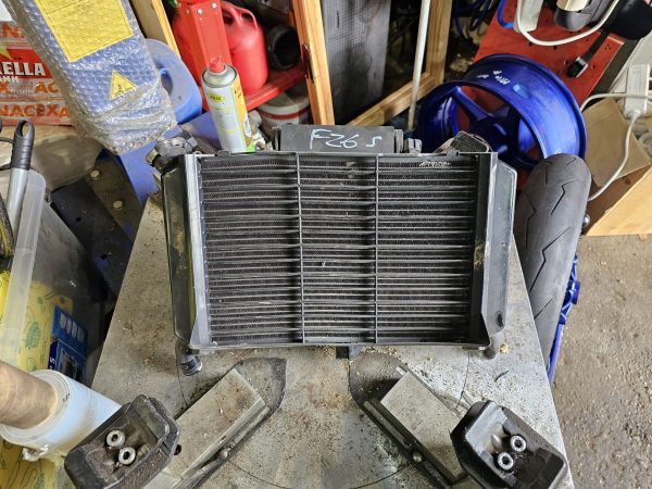 radiador agua yamaha fz6