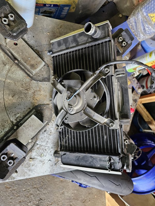 radiador agua yamaha fz6