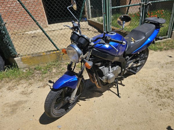 suzuki gs500e para despiece - Imagen 3