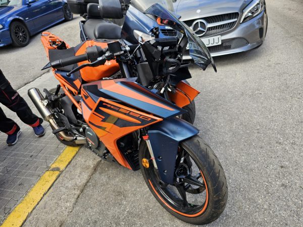 MOTOR KTM RC 390 2023