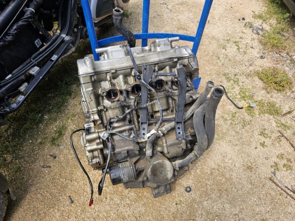 motor honda cbf 1000 abs