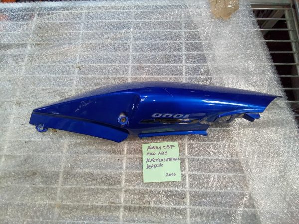 Tapa lateral trasero derecho honda cbf 1000 abs sc58 - Imagen 2