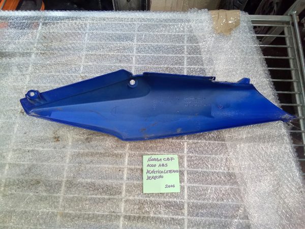 Tapa lateral trasero derecho honda cbf 1000 abs sc58 - Imagen 3