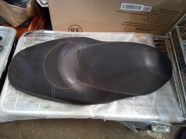 ASIENTO YAMAHA X MAX 125