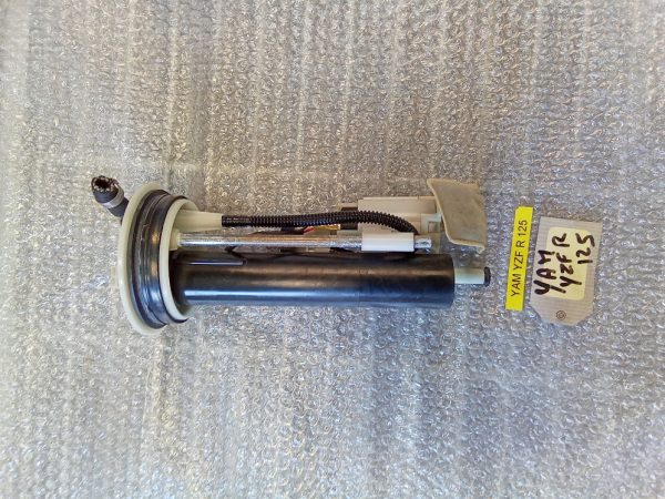 Bomba de Gasolina Yamaha YZFR 125 - Imagen 5