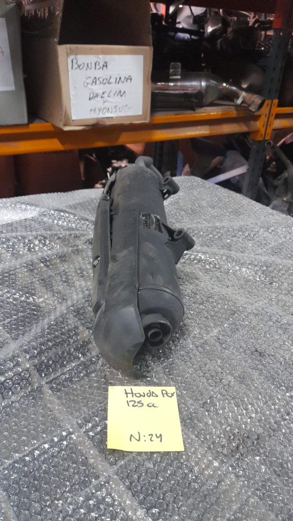 escape honda pcx 125 - Imagen 4