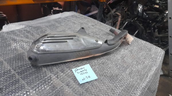 escape piaggio liberty 125