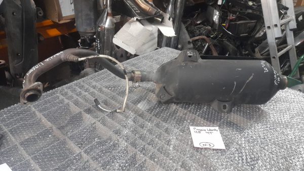 escape piaggio liberty 125