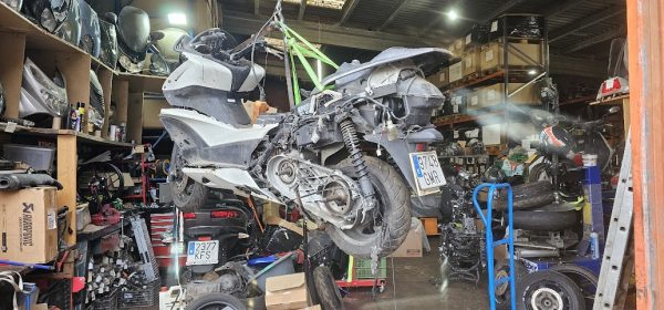 MOTOR HONDA SILVERWING 400