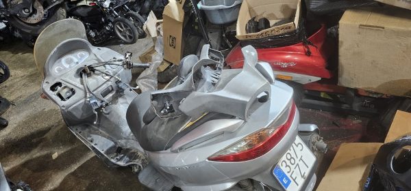 despiece suzuki burgman 125 - Imagen 3