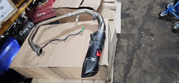 Linia completa escape ktm duke 125 akrapovic