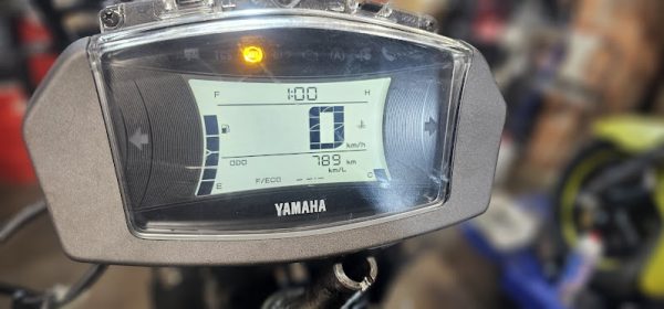 cuadro relojes cuenta km yamaha nmax 125