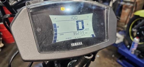 cuadro relojes cuenta km yamaha nmax 125 - Imagen 6