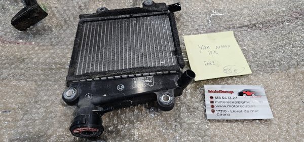 radiador agua yamaha nmax 125 - Imagen 4
