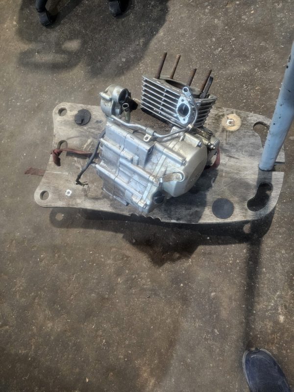 BLOQUE MOTOR HONDA CBF C250