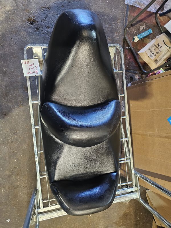 Asiento honda silverwing 600 - Imagen 7