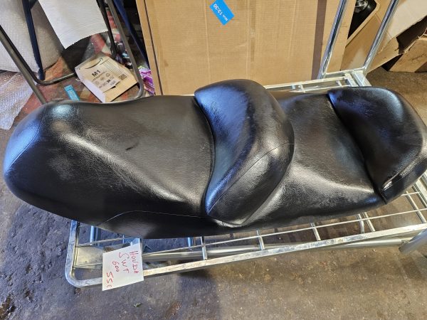 Asiento honda silverwing 600