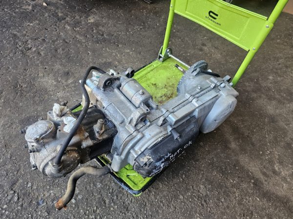 MOTOR YAMAHA XMAX 250