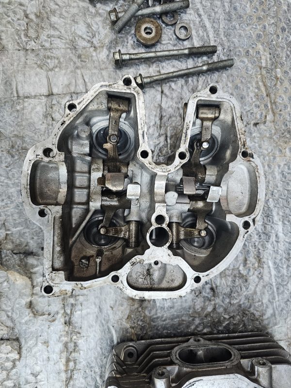 Culata honda dominator - Imagen 6