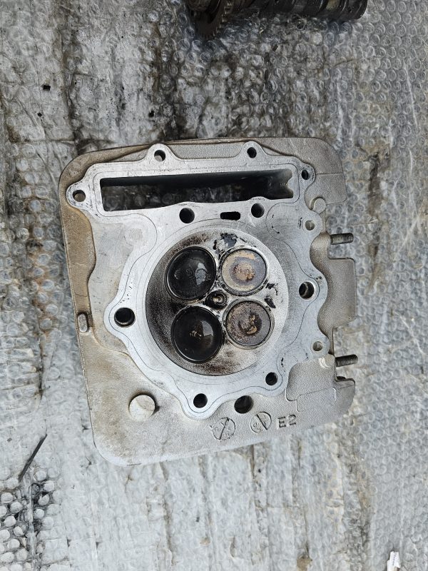 Culata honda dominator - Imagen 4
