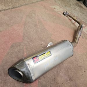 Escape akrapovic titanio yamaha mt125