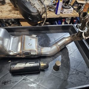 Escape completo colector y silencioso yamaha mt09