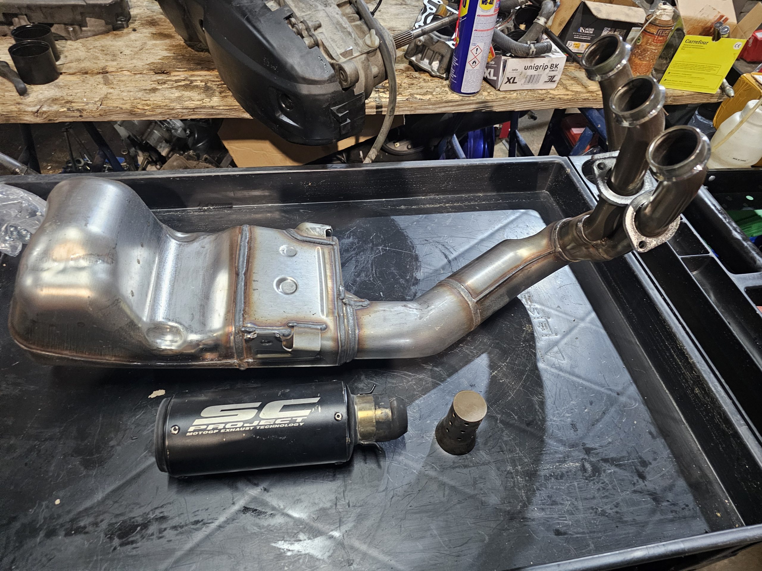 Escape completo colector y silencioso yamaha mt09