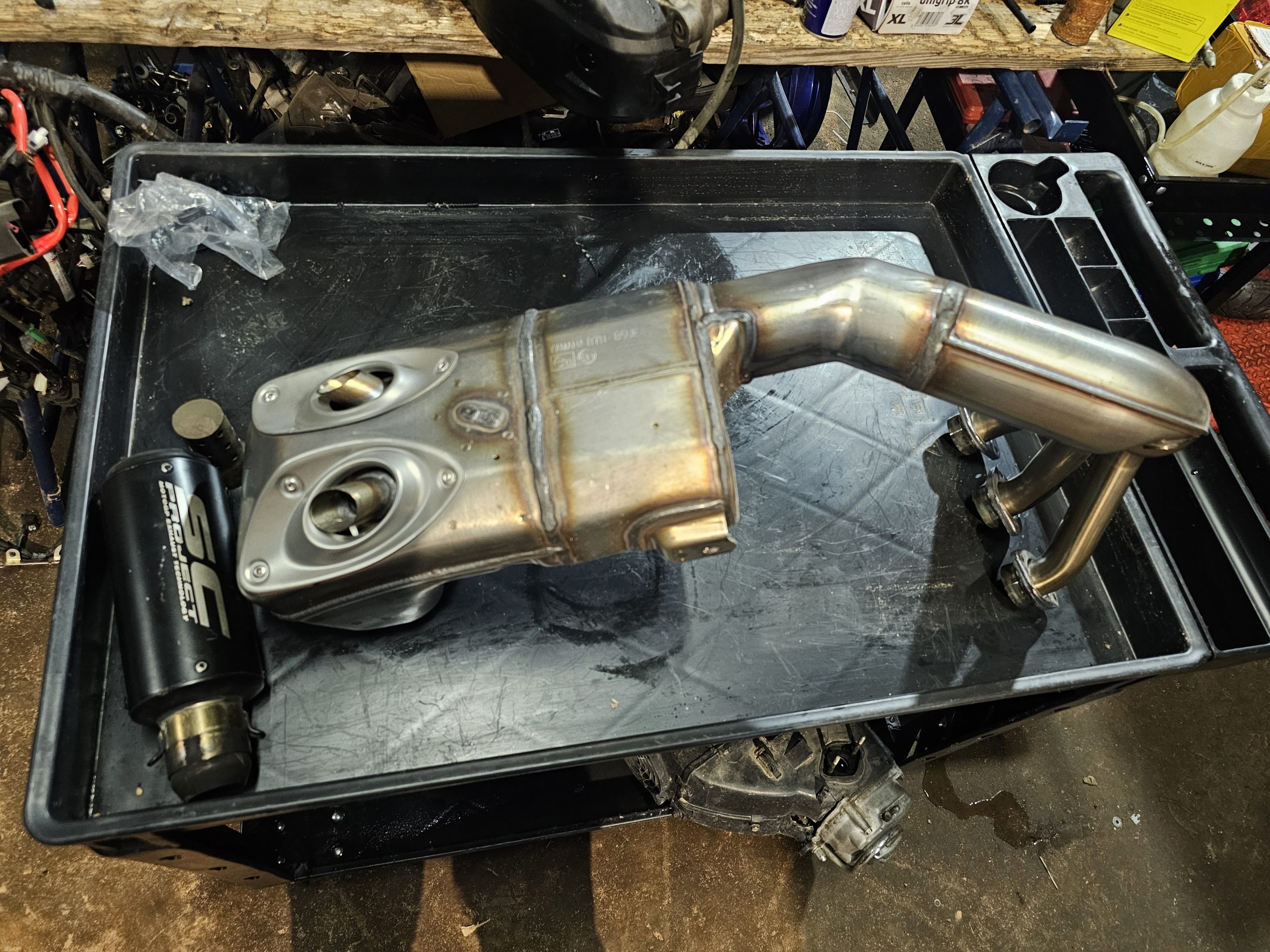 Escape completo colector y silencioso yamaha mt09 - Imagen 4