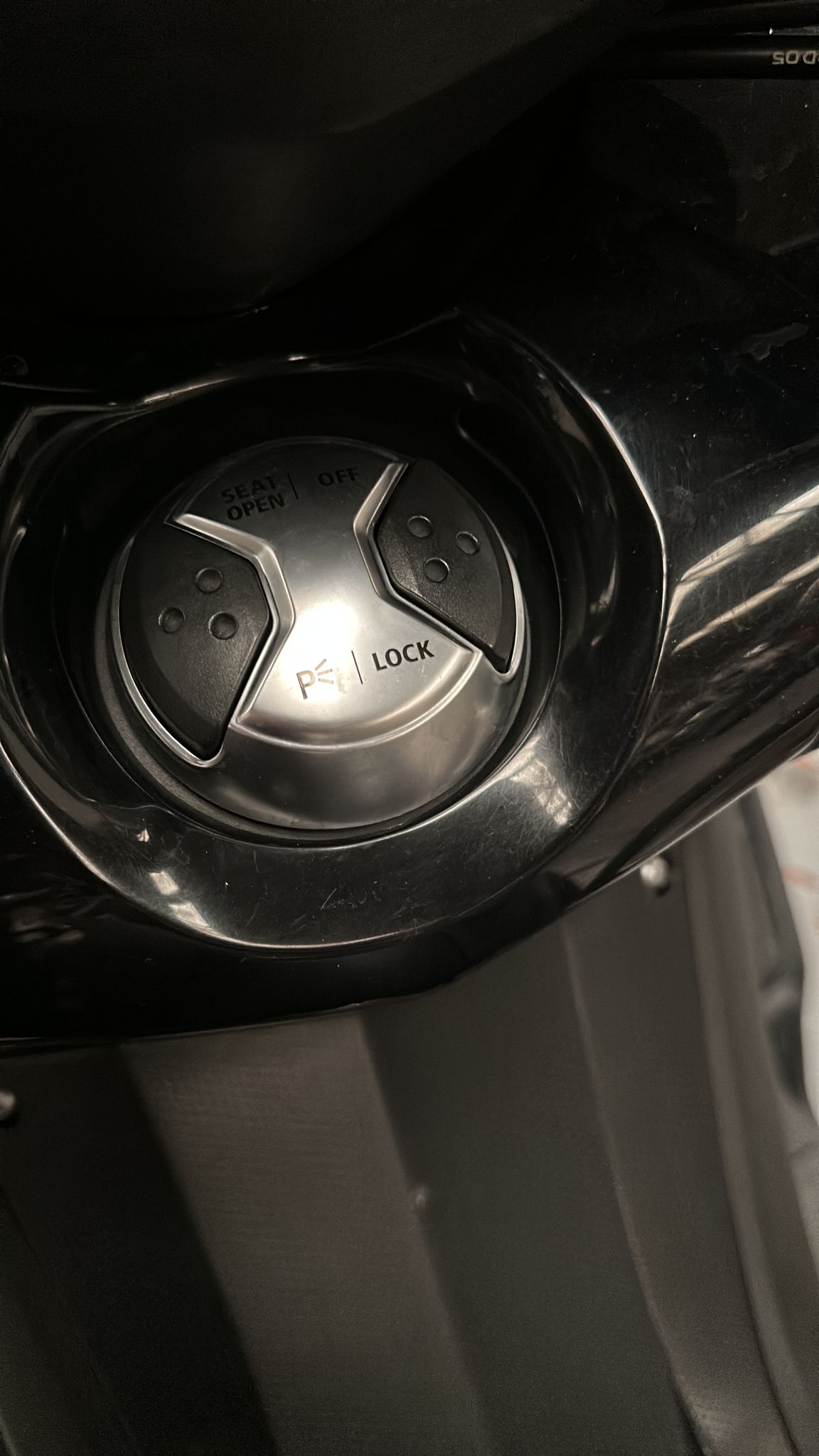 YAMAHA TMAX 530 - Imagen 3