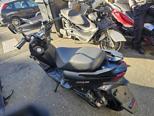 MOTOR SYM JET 4 RX 50 - Imagen 4