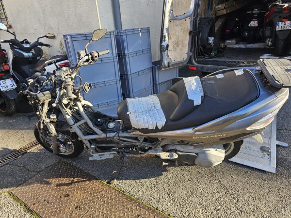 Motor suzuki burgman 400 k9