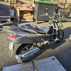 Motor suzuki burgman 400 k9