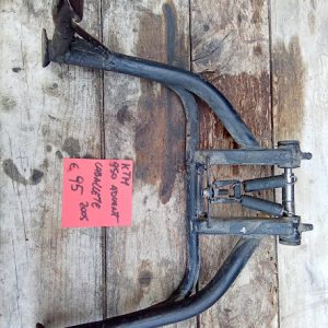 CABALLETE CENTRAL  KYMCO 950 ADVENTURE