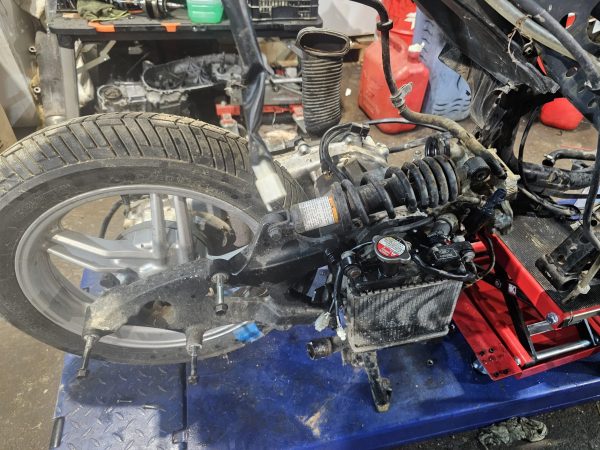 Motor yamaha xenter 125