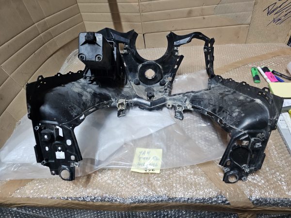 20260104_142832 Contraescudo yamaha tmax 530