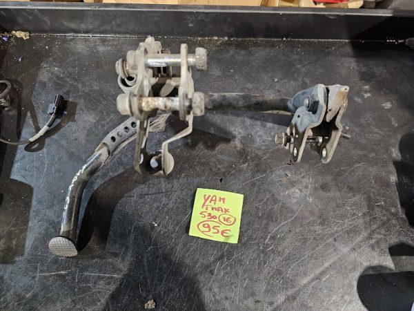 caballete central yamaha tmax 530