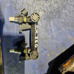 Inyector kymco ak 550