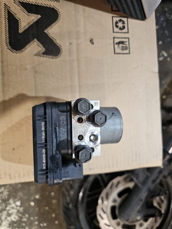 Modulo abs yamaha tmax 530