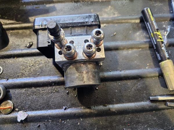 20260130_134210 Modulo abs bmw c650gt