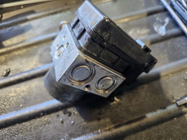 20260130_134240 Modulo abs bmw c650gt