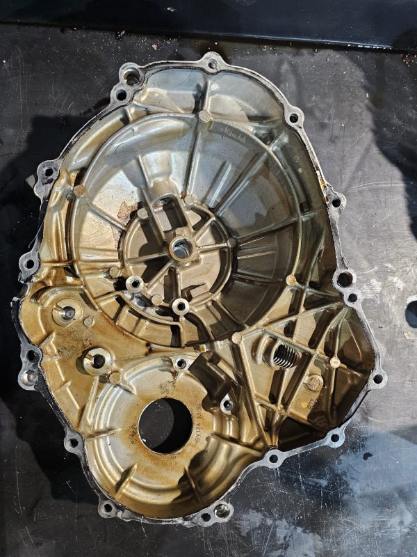 Tapa enbrague honda cb650r