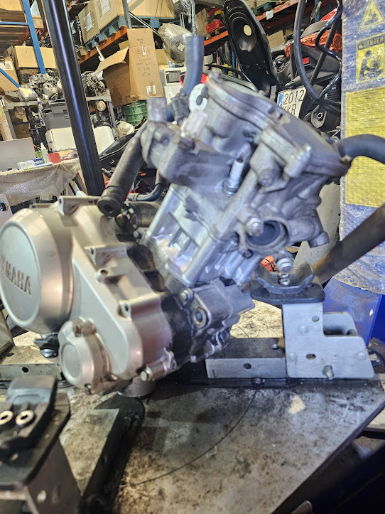 motor yamaha yzfr 125