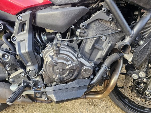 Cadre et carte grise yamaha mt07
