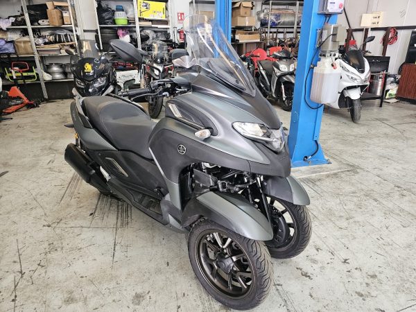 Yamaha tricity 300