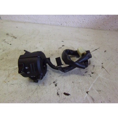 piña luz izquierda yamaha mt07