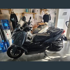 Yamaha xmax 400