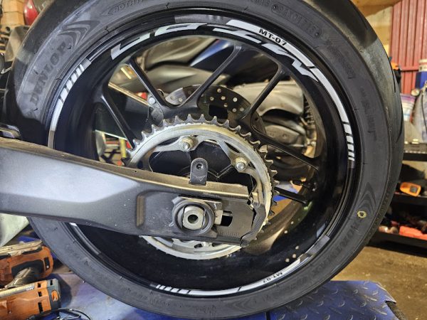 20260305_185835 llanta trasera yamaha mt07