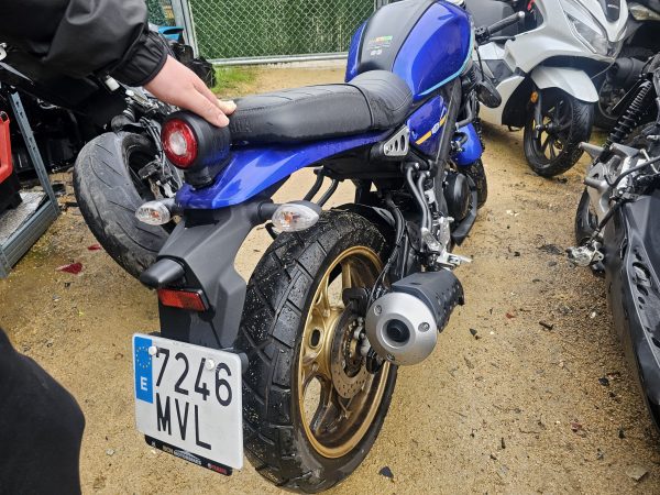 Motor yamaha xsr 125