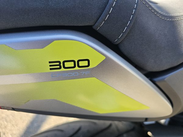 Cfmoto clx 300 heritage